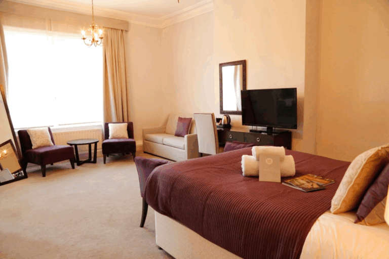 junior-suite-new-bath-hotel